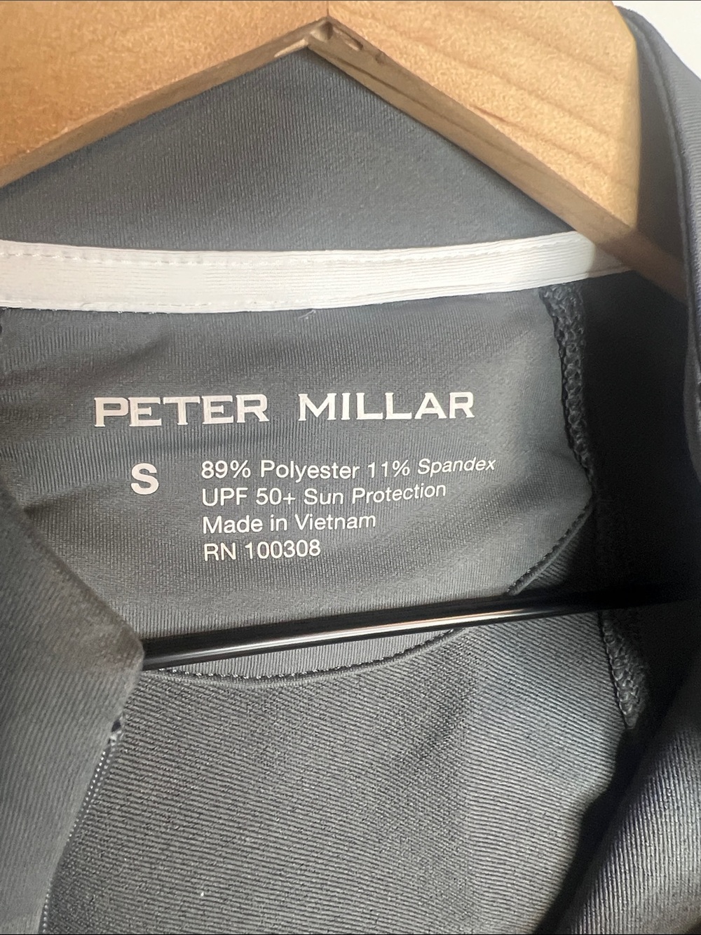Peter Millar performance quarter zip top - Picture 2 of 3